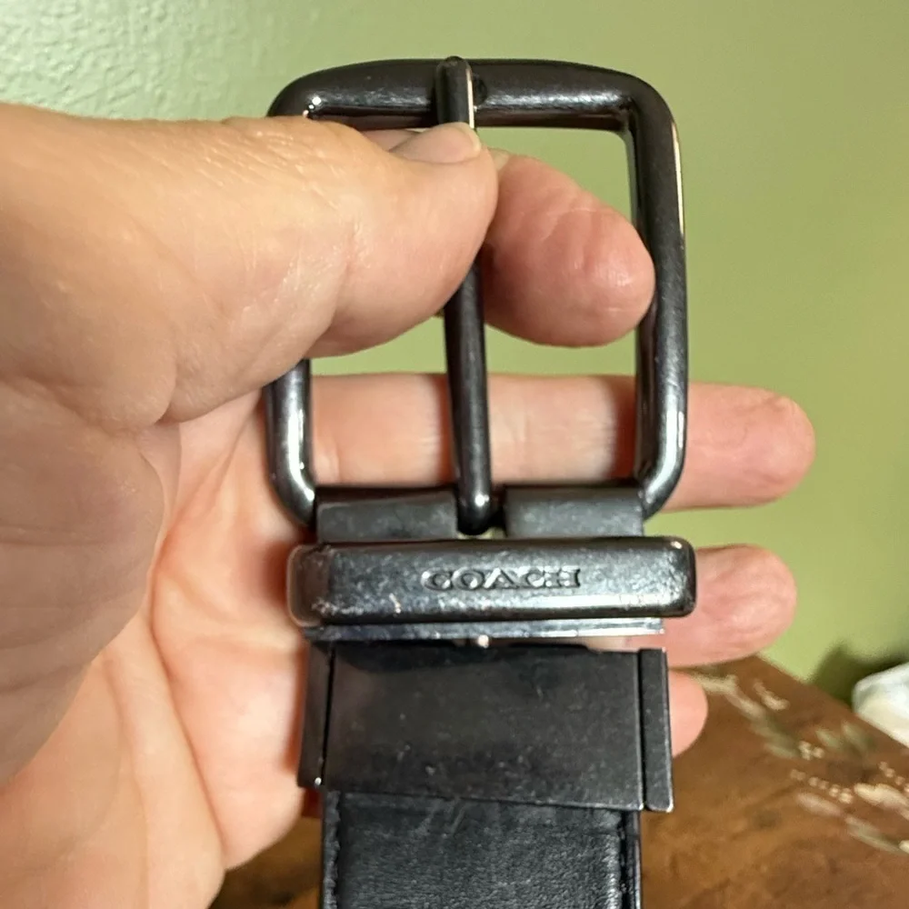 Coach Reversible Black/Brown Leather Belt Mens Sz 44
